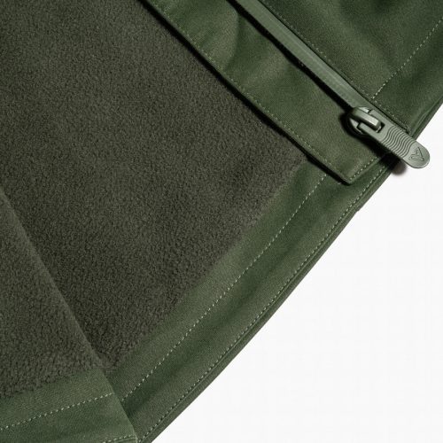 OPTIMIZED Overcast SpruceGreen Detail Fleece 1x1crop