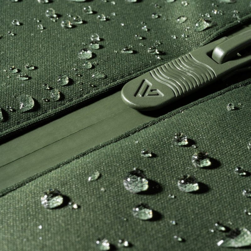 OPTIMIZED Square Overcast SpruceGreen Detail Zipper Portrait Final